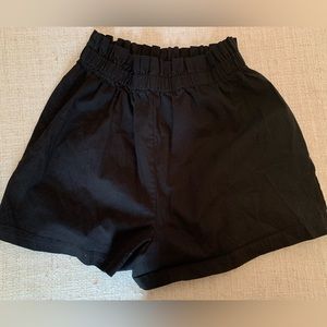 Wild Fable black paper bag waist women’s shorts size Medium